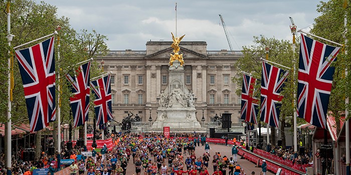 London Mall mid a london Marathon